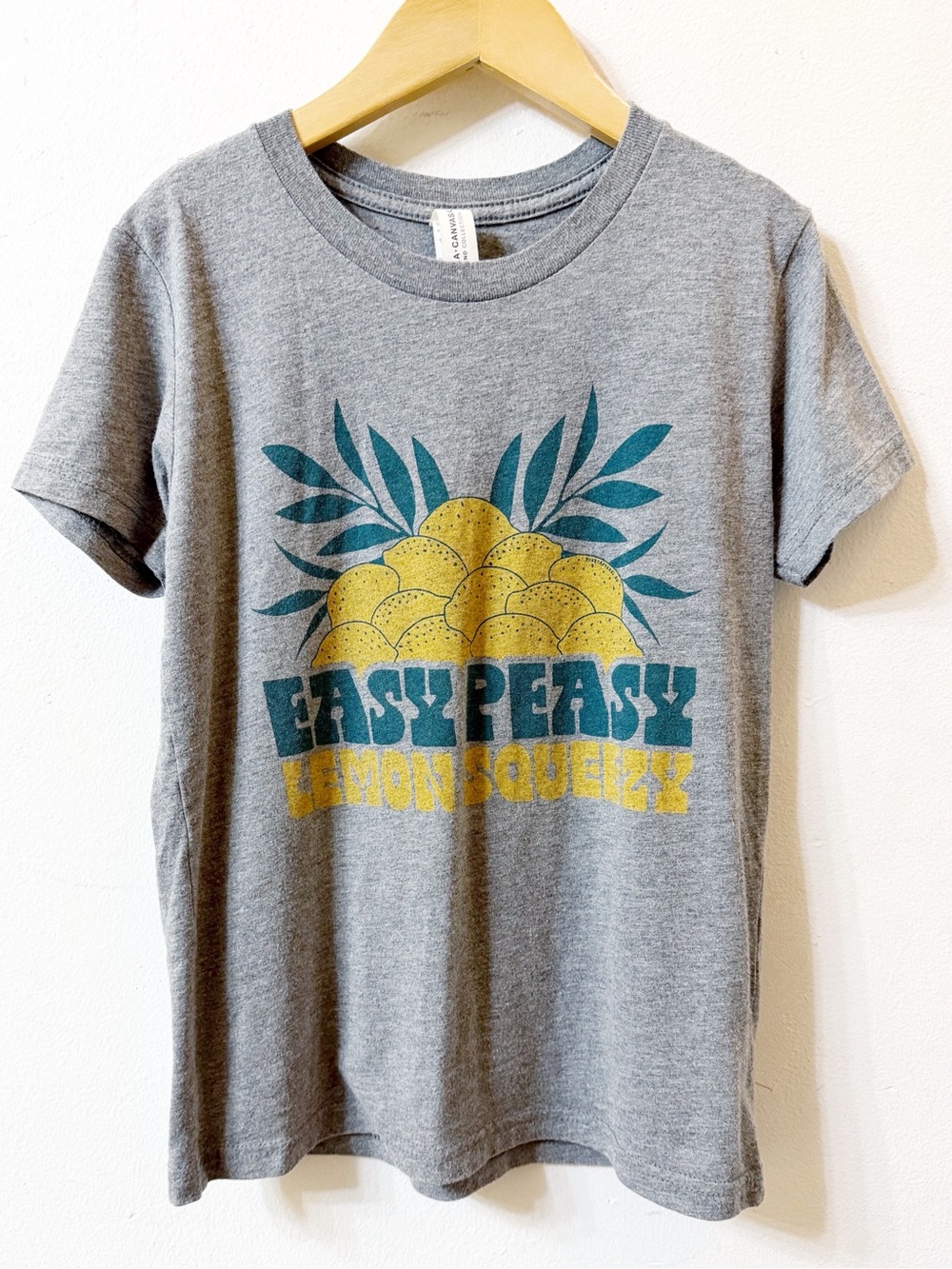 easy peasy lemon squeezy graphic tee heather grey size s (6-8y)